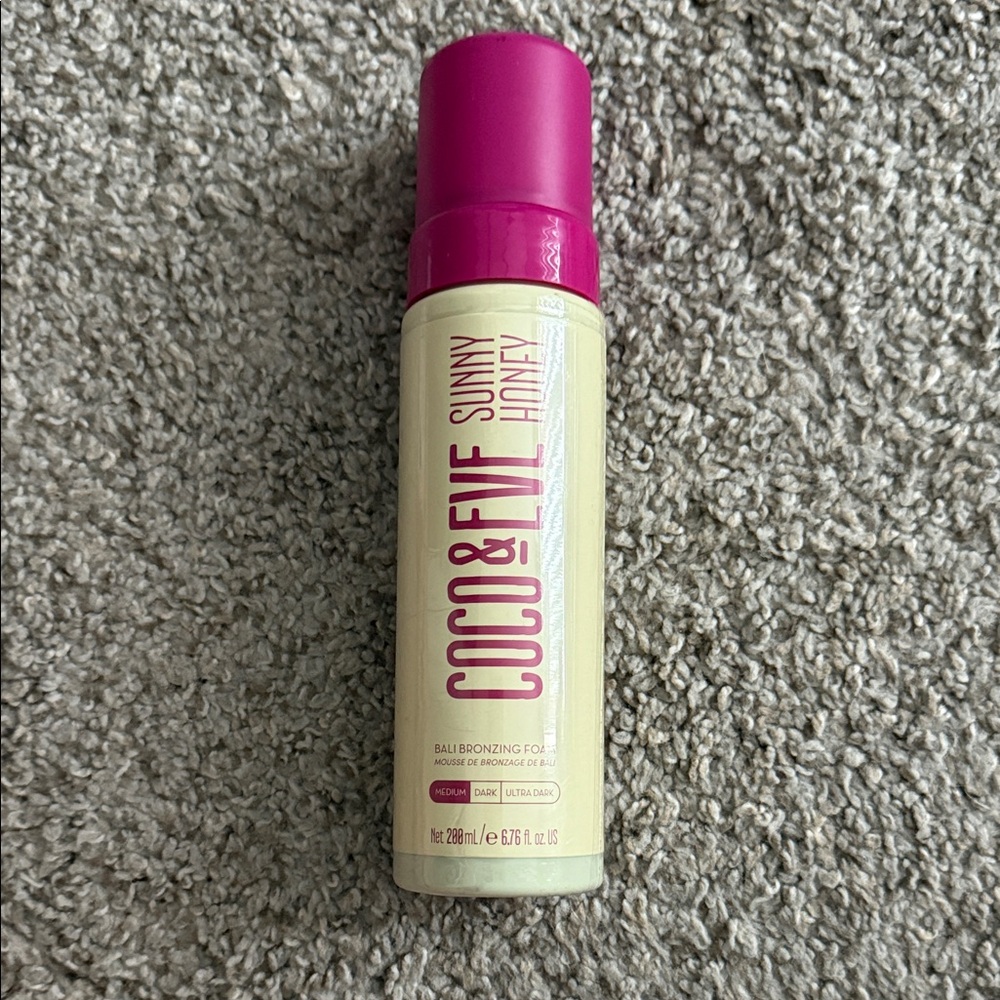 Coco & Eve Sunny Honey Bali Bronzing Foam - Pink and Cream